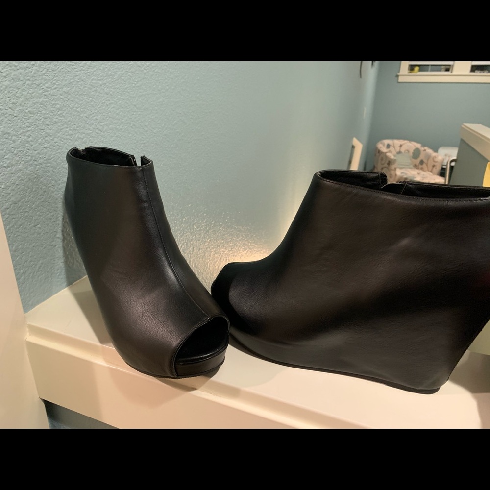 Torrid Black boots